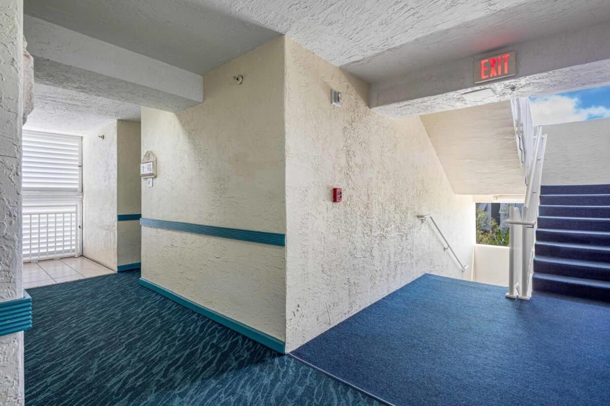 Tortuga Suite At Sunrise Suites Resort - Heated Pool, Hot Tub & Free Parking Key West Bagian luar foto